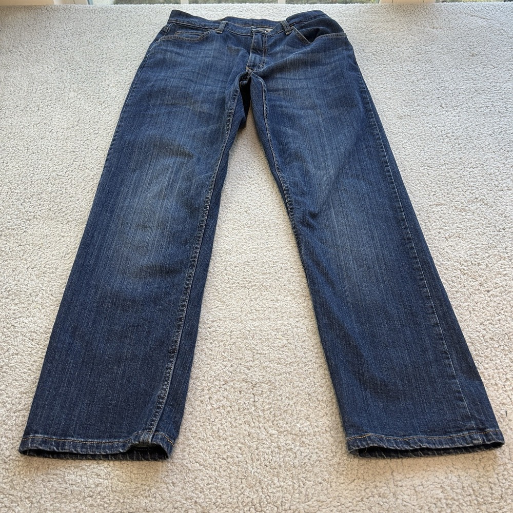 Wrangler Jeans Men's  32x30 Blue Relaxed Fit Dark Wash Staright‎ Leg Adult